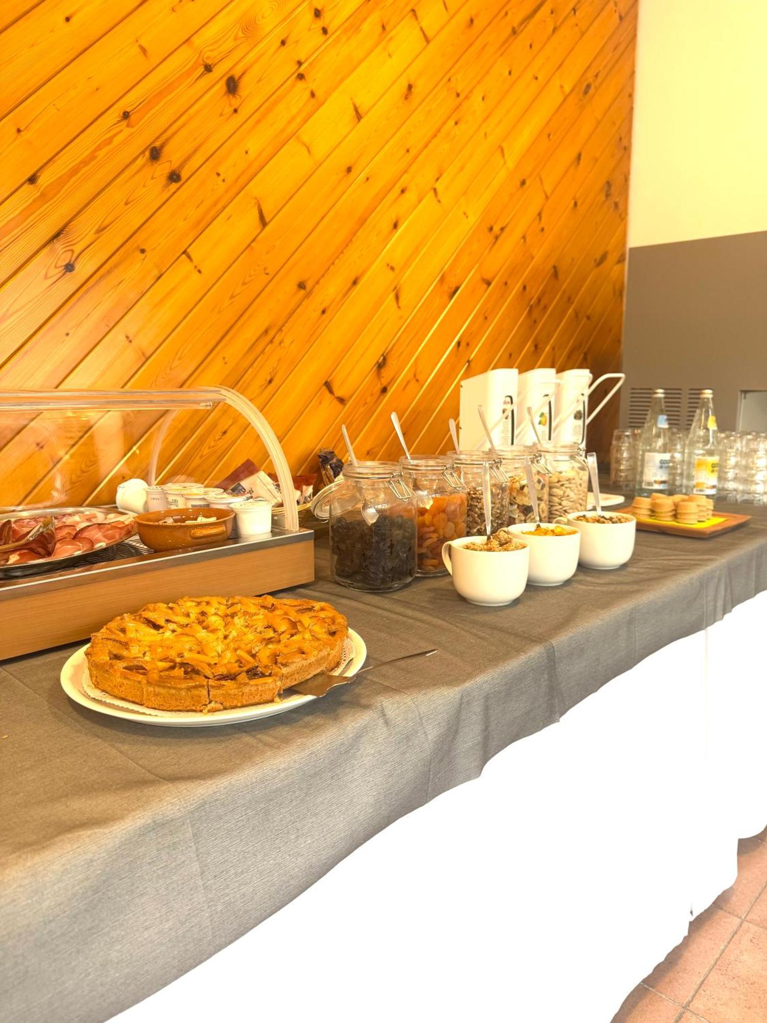 Bike & Bikers Hotel Restaurant Ампецо Екстериор снимка